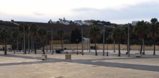 El Ayuntamiento cumple su compromiso mercadillo de Sabinillas
