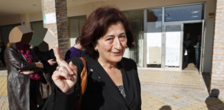 Antonia Muñoz detenida en la operación de blanqueo Antonia Muñoz saliendo de los Juzgados de Estepona (imagen de archivo)