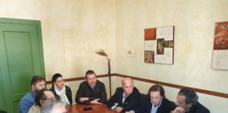 El Ayuntamiento defenderá a ultranza a los pescadores de la localidad