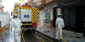 Los bomberos se unen al dispositivo de desinfección Bomberos Manilva