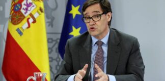 Prohibido fumar en la calle en toda España