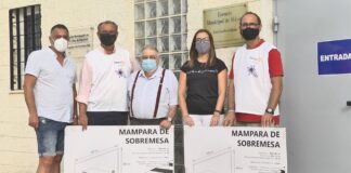 El Club Rotary dona mamparas para la escuela de música Club Rotary Manilva