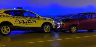 Accidente múltiple en la A377 Sabinillas – Manilva accidente coche policia local