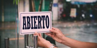 Según el Ayto de Manilva, los comercios podrán abrir ya este miércoles Apertura de comercios