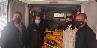 Entrega de 400 kilos de comida para perros en ADANA Entrega de comida a Adana