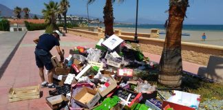Se pasa de la concienciación a la sanción Vertido de cajas en el paseo