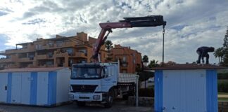 Comienza la retirada de los aseos de playas