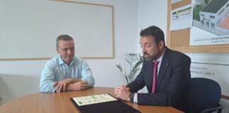 Caja Rural de Granada realiza una propuesta para los empleados municipales Caja Rural