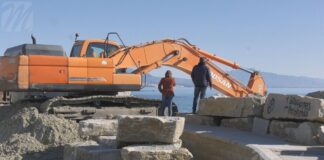 Refuerzo del muro de escollera del Castillo refuerzo espigon del castillo
