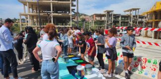 Las nuevas generaciones dejan su huella en la rotonda del docente rotonda del docente
