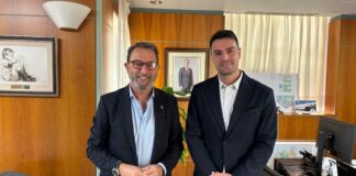 Manilva insiste para mejorar la asistencia sanitaria en la localidad Carlos Bautista