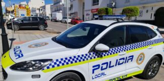 Se detienen a tres personas por presuntos robos en establecimientos policia local Manilva