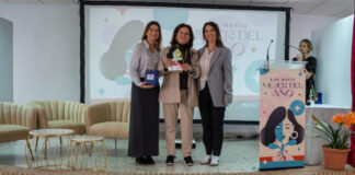 Nuestra vecina Concepción Ferrer galardonada como mujer del año Conchi Ferrer