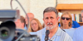 VOX afirma que el subdelegado de Gobierno «insulta» a los vecinos de Manilva
