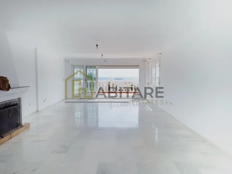 Adosado en venta en El Castillo de la Duquesa, 3 dormitorios