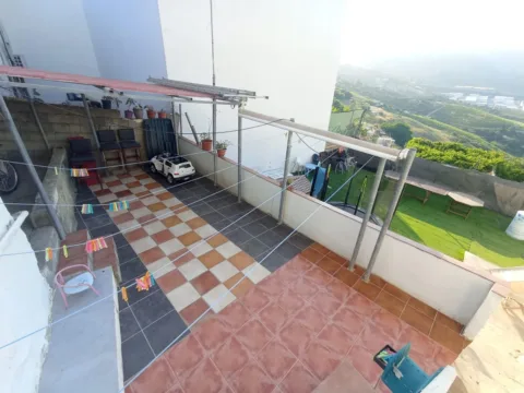 Casa antigua habitable venta en Manilva pueblo