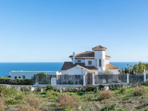 Chalet / Villa en venta en La Paloma, 4 dormitorios