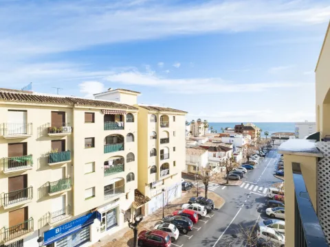 Piso / Apartamento en venta en San Luis de Sabinillas, 2 dormitorios