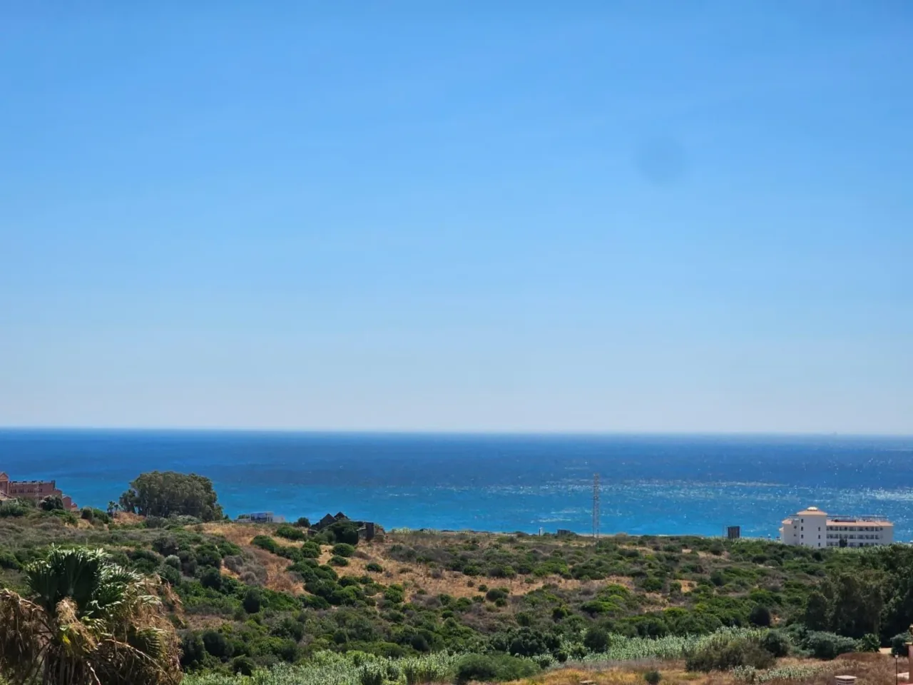 Magnífico dúplex de 2 dormitorios, 2 baños, con vistas al mar y plaza de aparcamiento – Vistal Mar Sur, Manilva