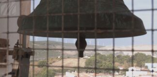 Se adjudica la iluminación de las iglesias de Santa Ana y Sabinillas por más de 180.000 euros Campanario iglesia Santa Ana